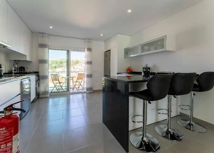 T2 Fonte Da ナザレ